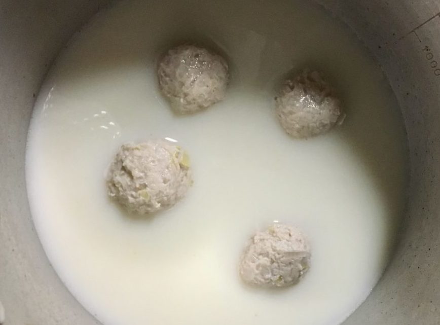 豆乳みそのお団子スープの作り方（工程４）