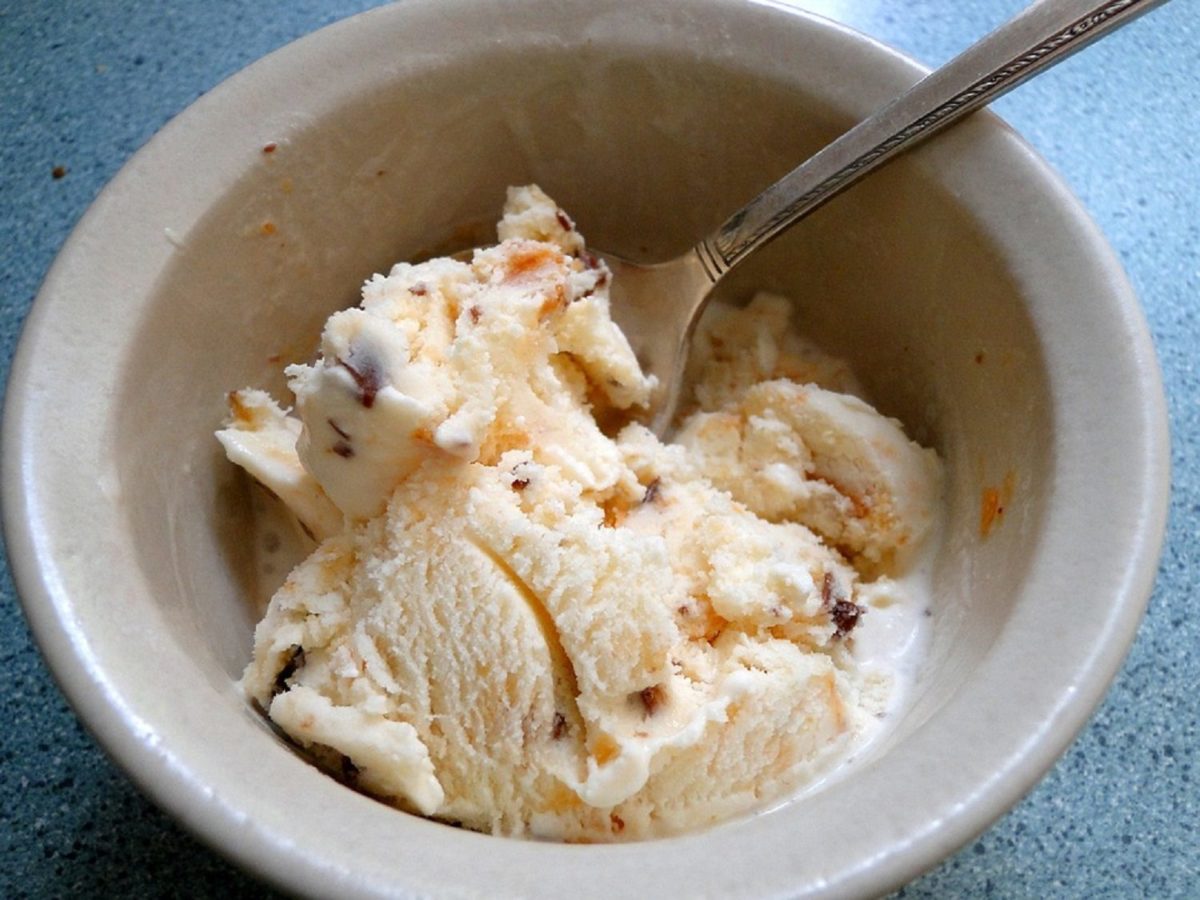 里芋のアイスクリーム添え