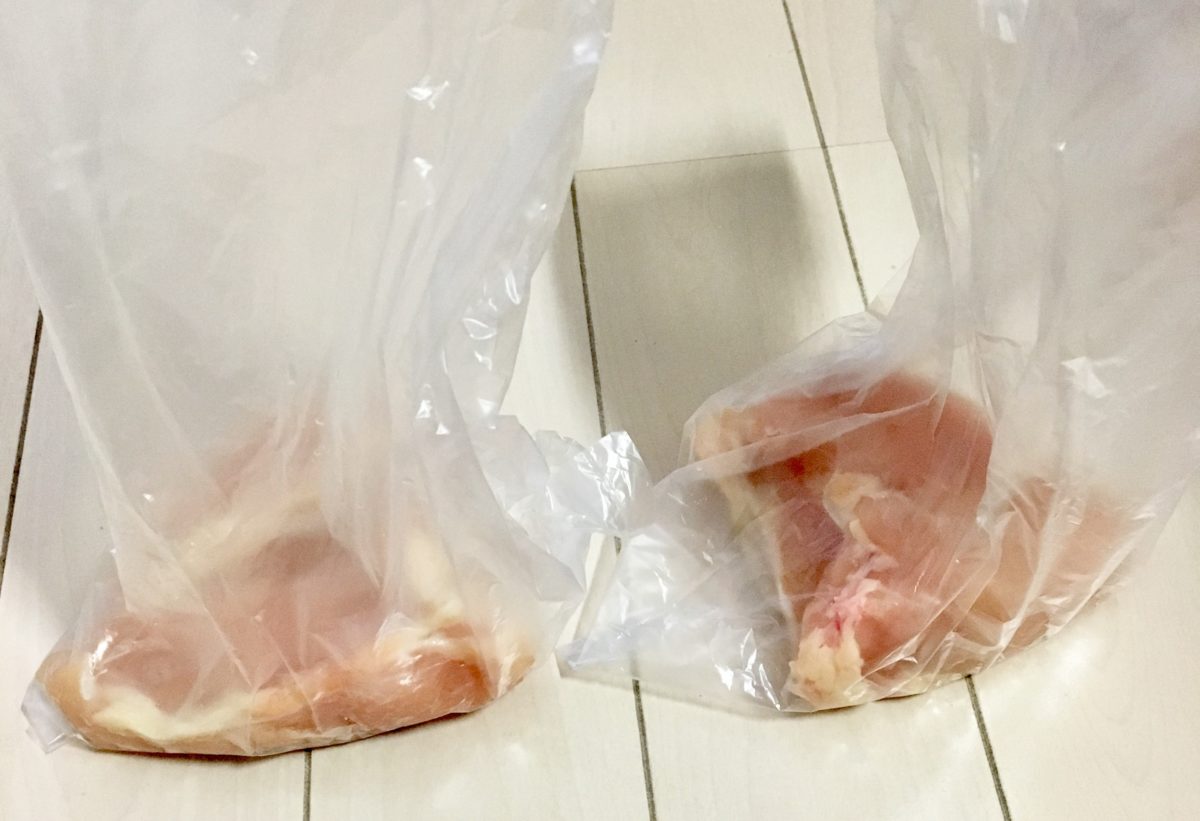 鶏むね肉の下準備（工程１）