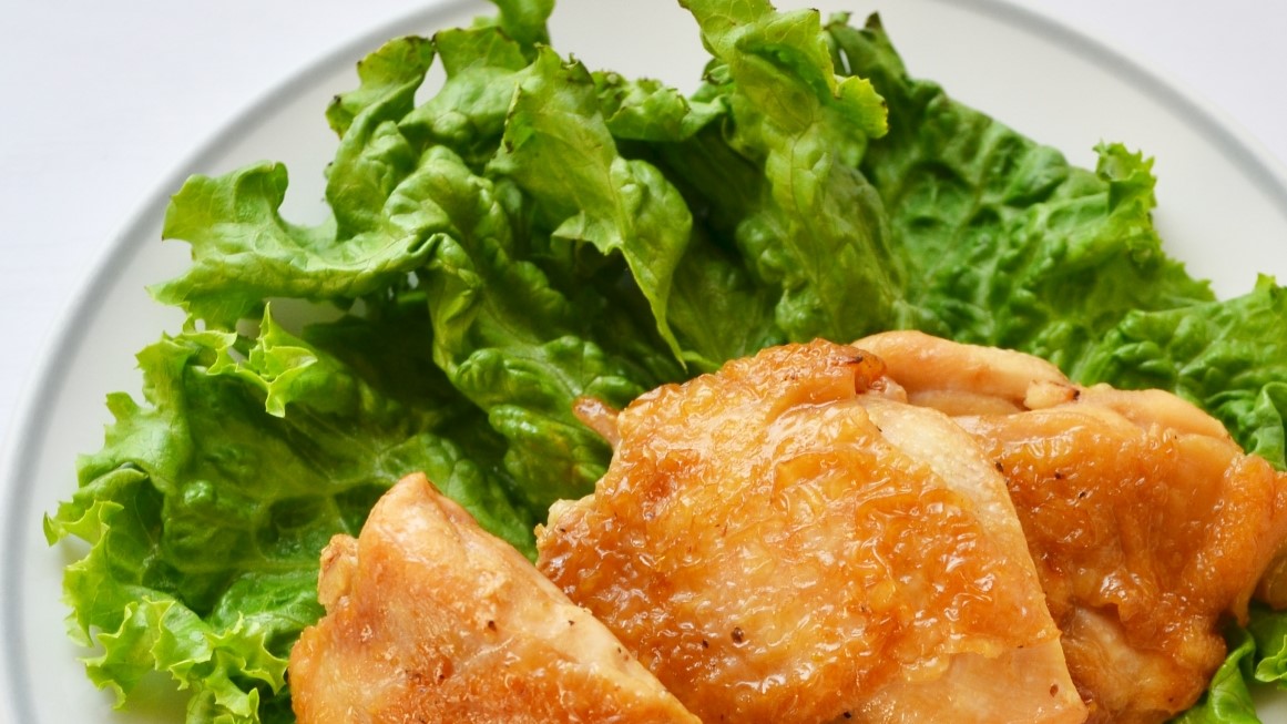 ソレダメの鶏むね肉とアスパラの炒め物レシピ